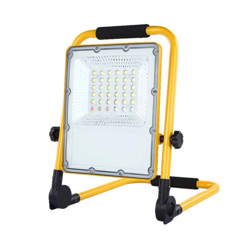 20Ah AC240V Led Flood Light 100 Watt IP65 , 5000K Outdoor Camping LED Light